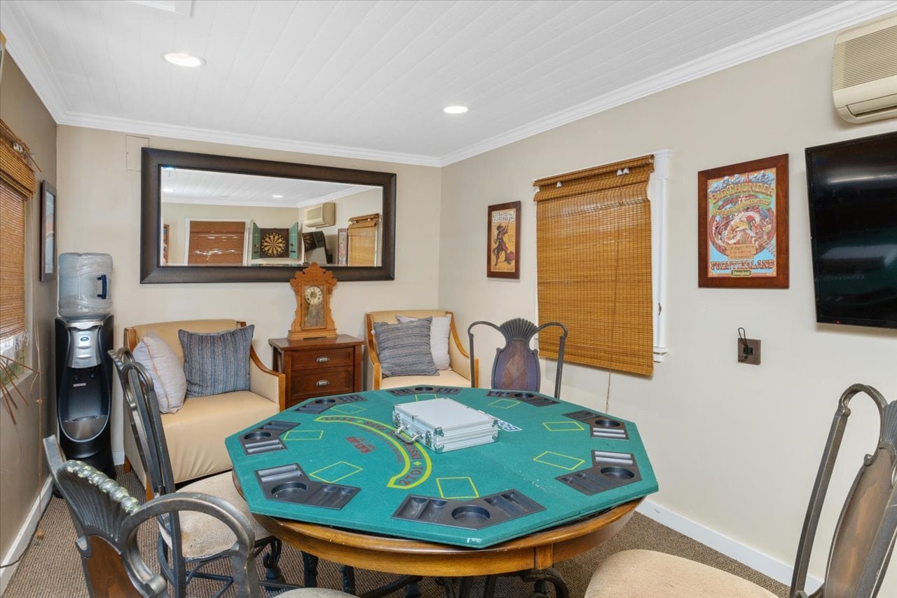 136-140 W 3rd Ave, Escondido, CA à vendre Photo intérieure- Image 1 de 33