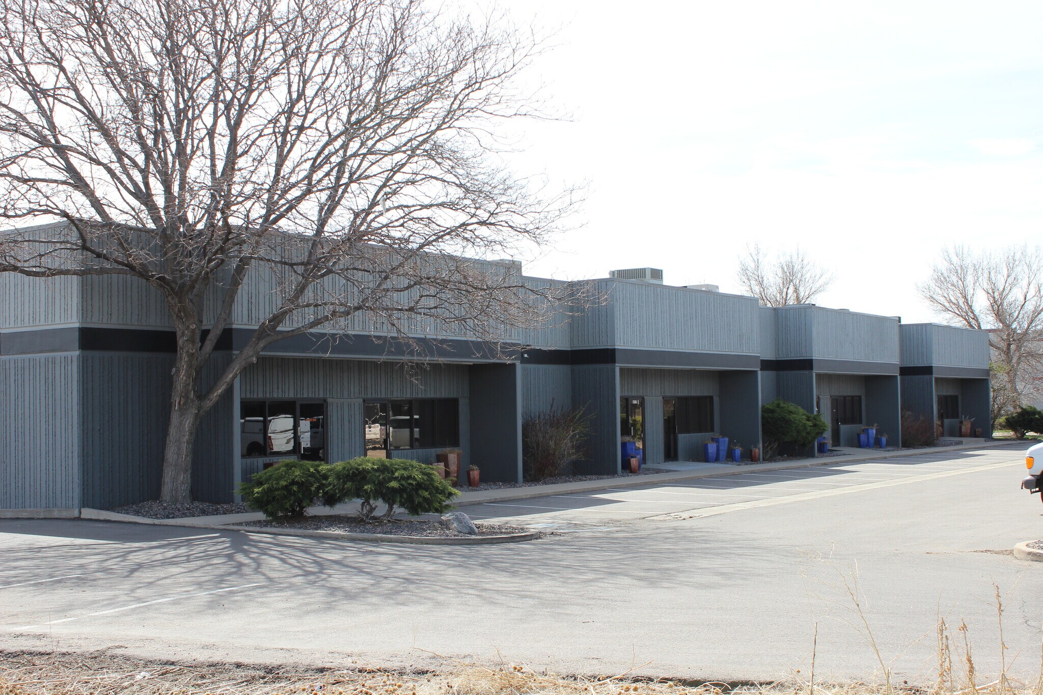 5195 W 58th Ave, Arvada, CO for lease Building Photo- Image 1 of 8