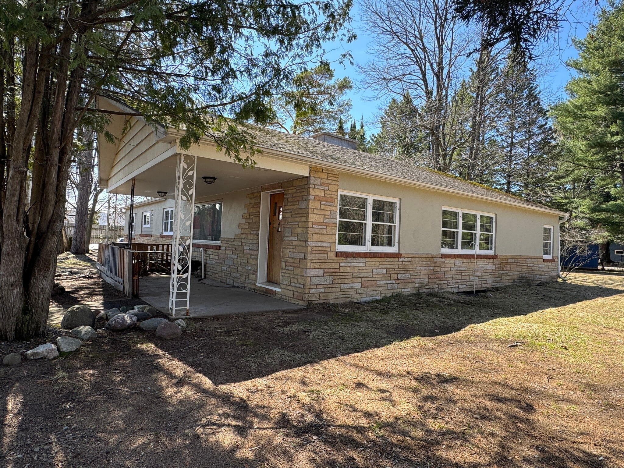923 Lemma Creek Rd, Woodruff, WI for sale Primary Photo- Image 1 of 16