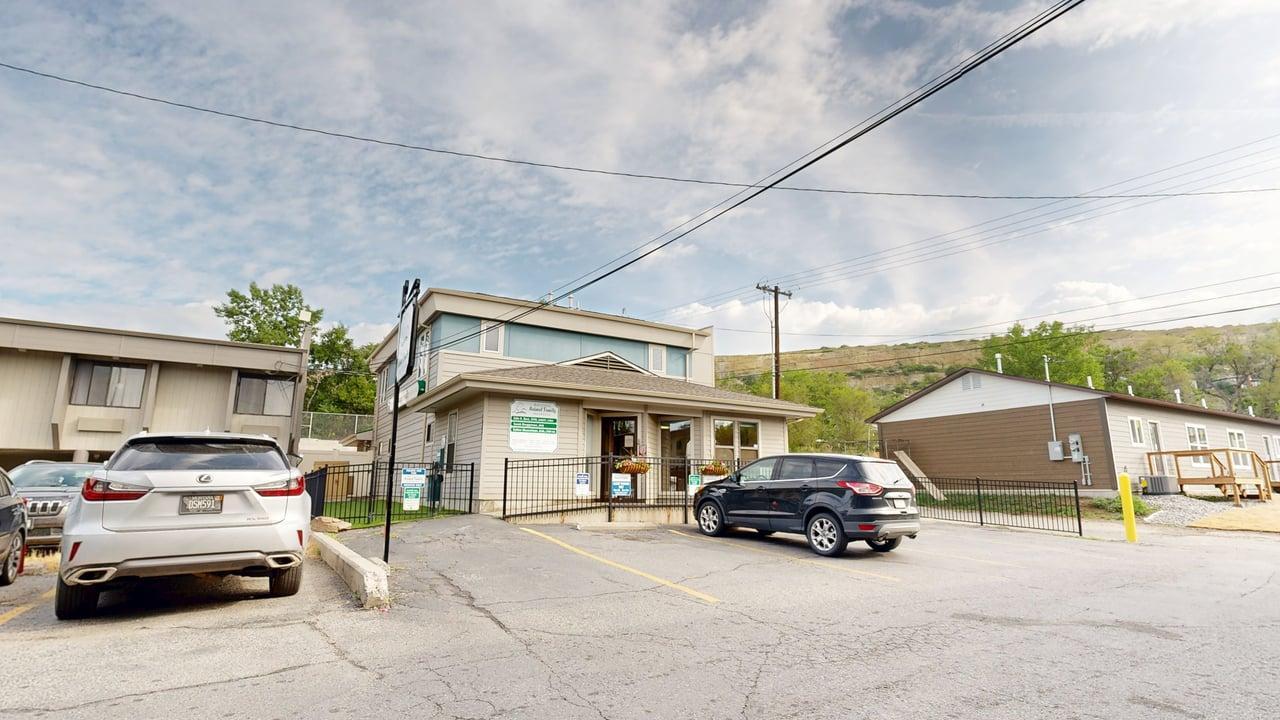 1321 N 27th St, Billings, MT for lease Primary Photo- Image 1 of 47