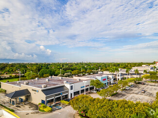 More details for 1600-1760 NE Miami Gardens Dr, Miami, FL - Medical, Retail for Lease