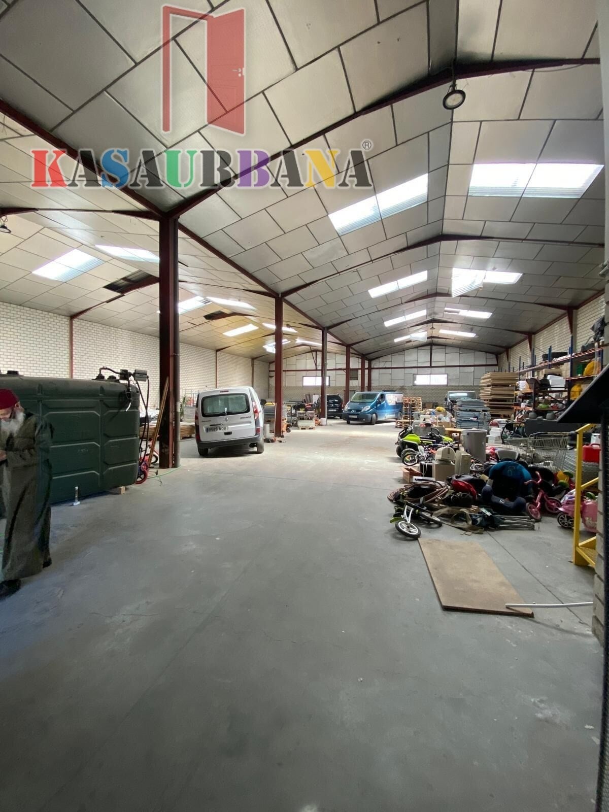Industrial in Valdemoro, Madrid for lease Interior Photo- Image 1 of 6
