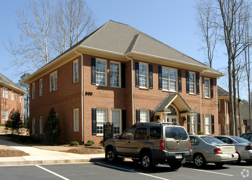 295 W Crossville Rd, Roswell, GA for sale - Primary Photo - Image 1 of 1