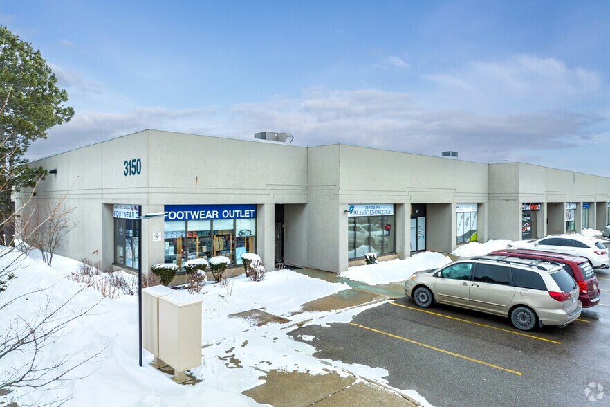 3150 Ridgeway Dr, Mississauga, ON à vendre - Photo principale - Image 1 de 1