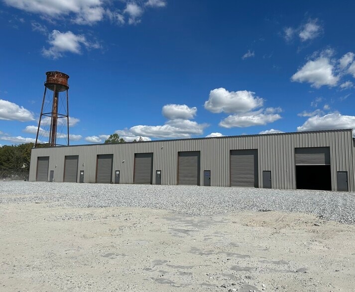 2336 Lawrence Ave, Atlanta, GA for lease - Building Photo - Image 2 of 6