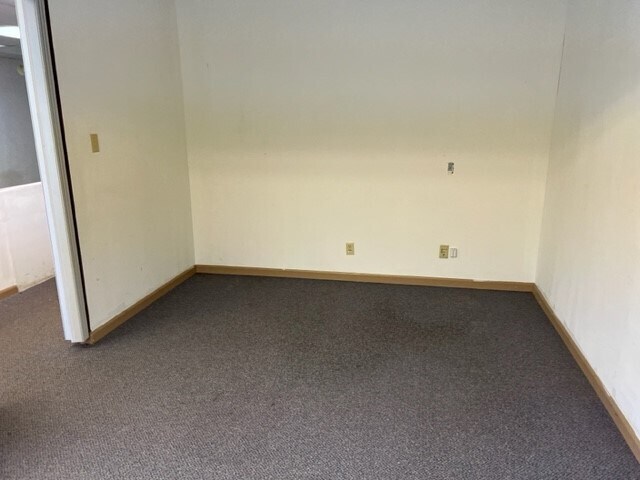 1702-2026 W US Highway 20, Michigan City, IN à louer Photo intérieure- Image 1 de 4