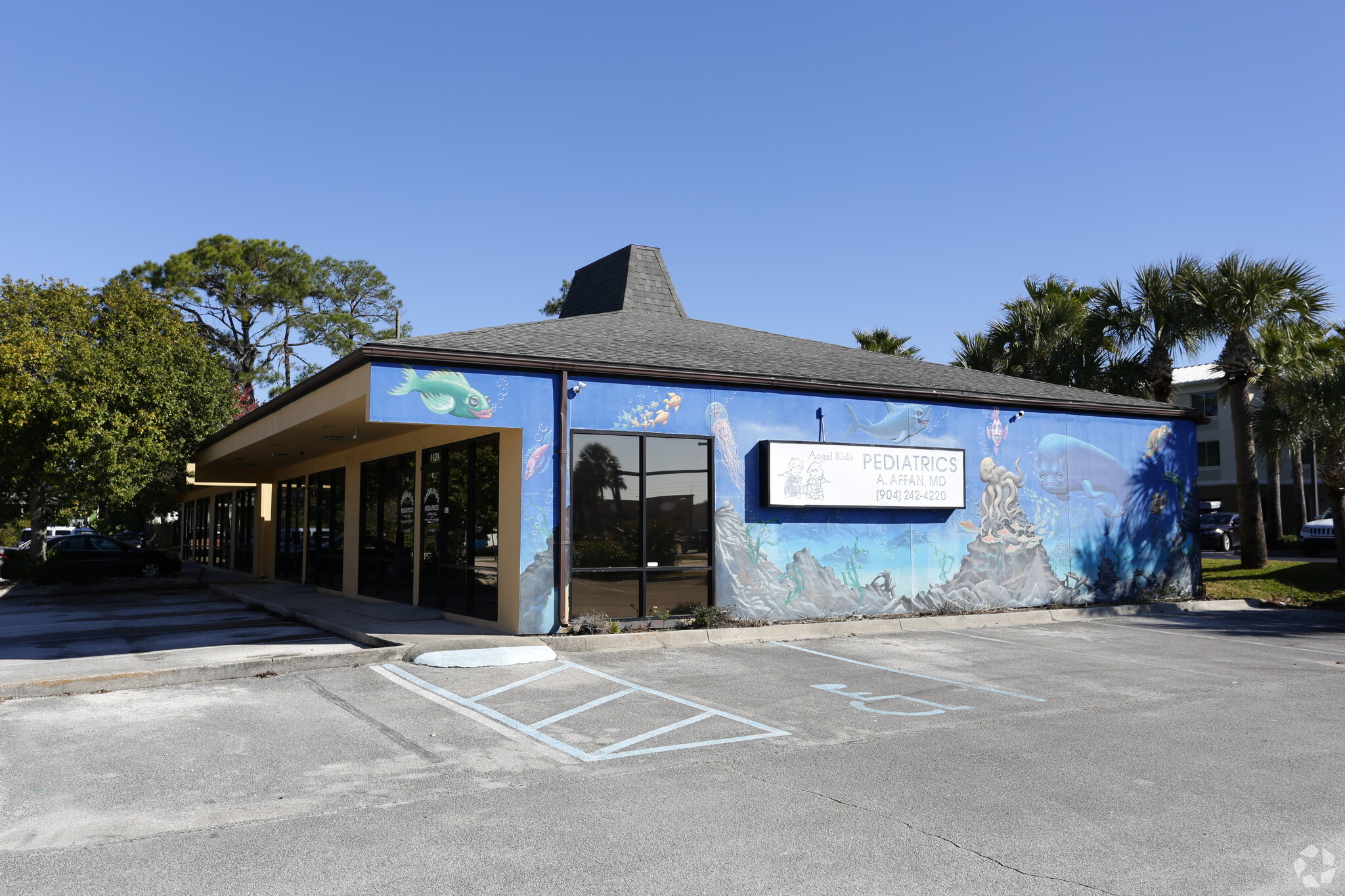 1121 Beach Blvd, Jacksonville Beach, FL for sale Primary Photo- Image 1 of 1