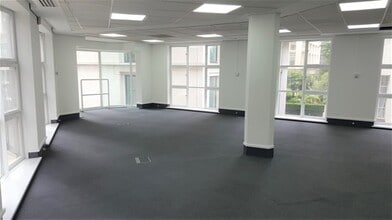 10 Arthur St, London for lease Interior Photo- Image 2 of 10