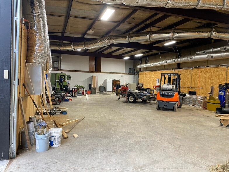 1507 Buffalo Rd, Lawrenceburg, TN à vendre - Photo du bâtiment - Image 2 de 4