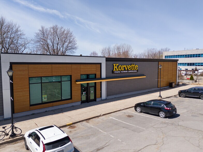 200 Pl Du 21-Mars, Nicolet, QC à vendre - Photo principale - Image 2 de 11