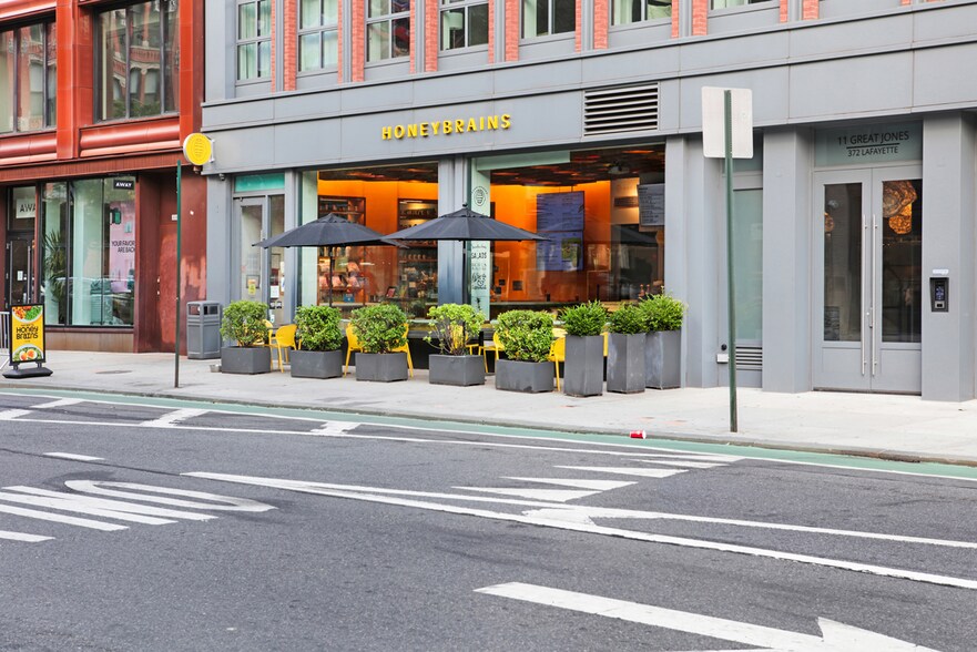 372 Lafayette St, New York, NY à louer - Photo du bâtiment - Image 1 de 1