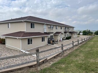 Plus de détails pour 500 E Division St, Kenmare, ND - Multi-résidentiel à vendre