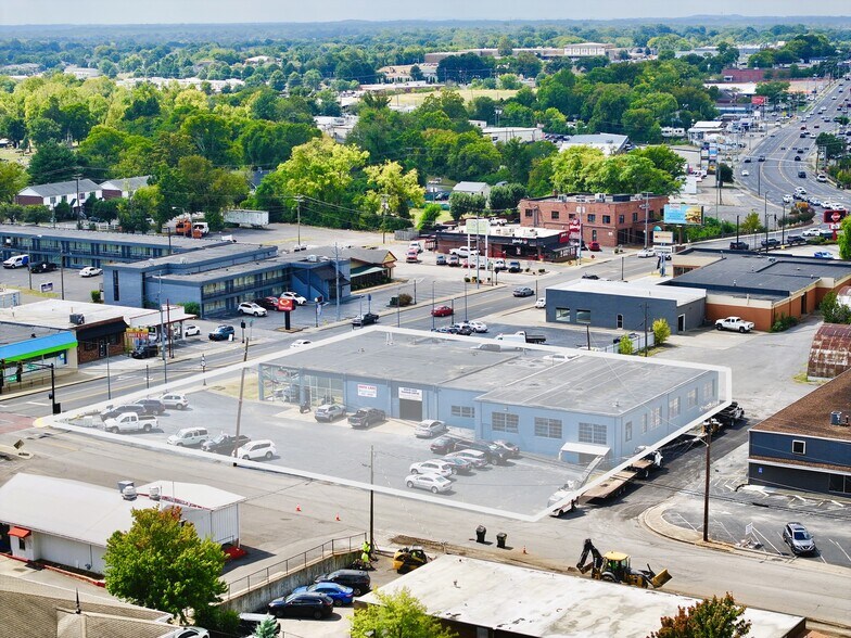 214 W Main St, Gallatin, TN à louer - Aérien - Image 1 de 17