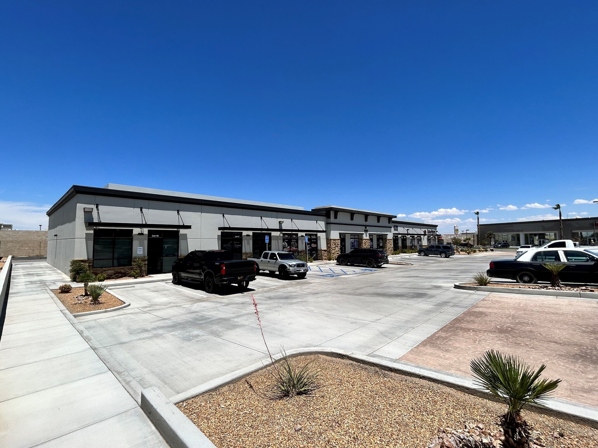 15420 Tamarack Dr, Victorville, CA à louer Photo intérieure- Image 1 de 2