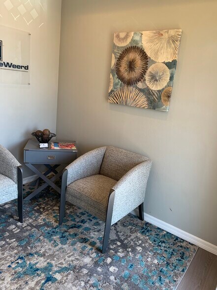 26837 Tanic Dr, Wesley Chapel, FL à louer - Photo du bâtiment - Image 3 de 10