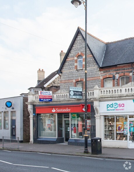 4-4A Windsor Rd, Penarth à louer - Photo du bâtiment - Image 2 de 2