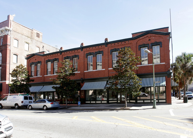 114 Barnard St, Savannah, GA for lease - Primary Photo - Image 1 of 8