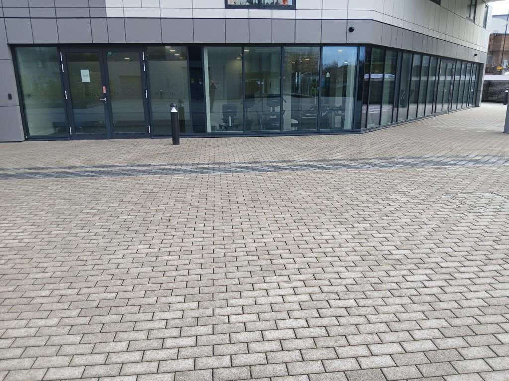 Woolwich Church St, Londres à louer Photo du bâtiment- Image 1 de 7