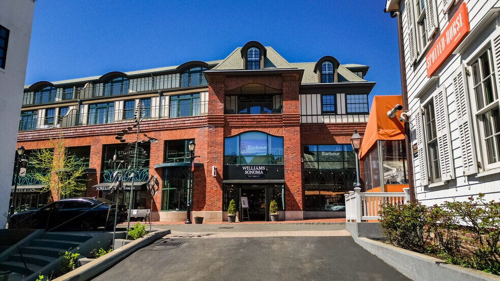 59 Post Rd E, Westport, CT à louer - Photo du bâtiment - Image 3 de 6