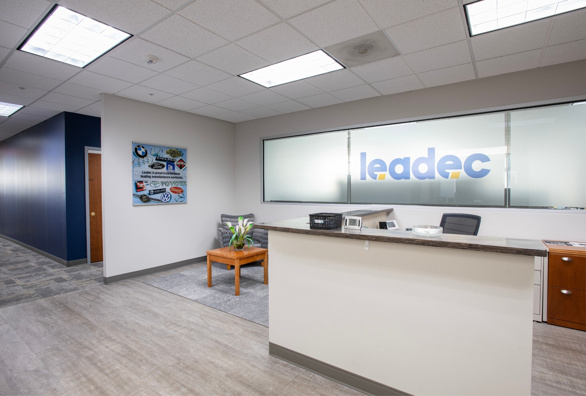 9395 Kenwood Rd, Blue Ash, OH for lease Interior Photo- Image 1 of 5