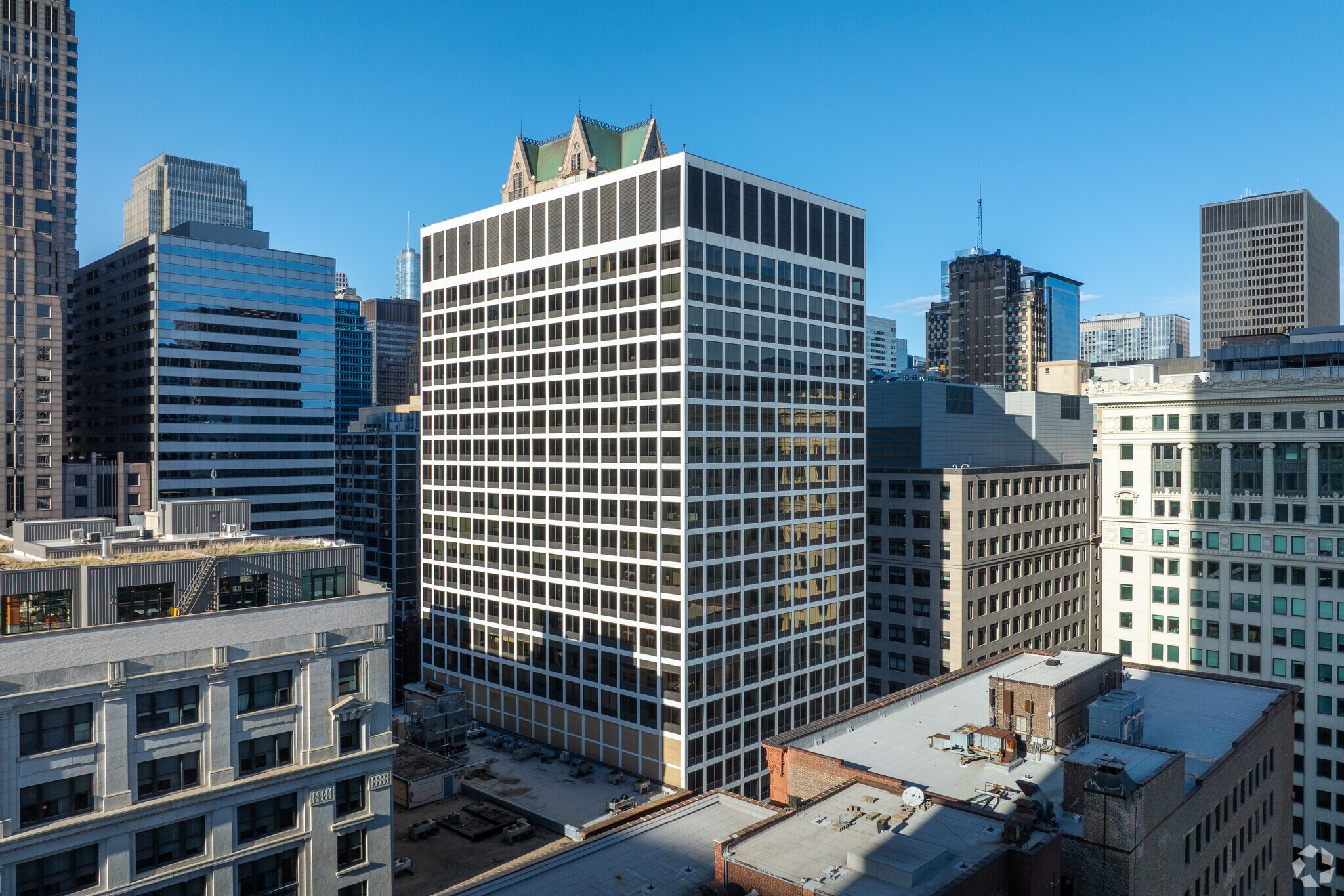 200 W Jackson Blvd, Chicago, IL for lease Primary Photo- Image 1 of 24