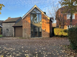 More details for 2 Little East St, Billingshurst - Office for Lease