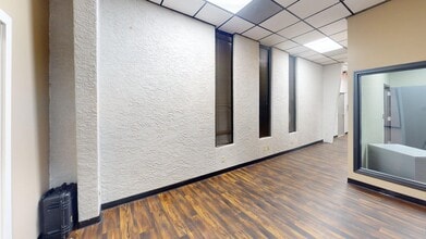 651 W 14th St, Panama City, FL for lease Interior Photo- Image 2 of 11