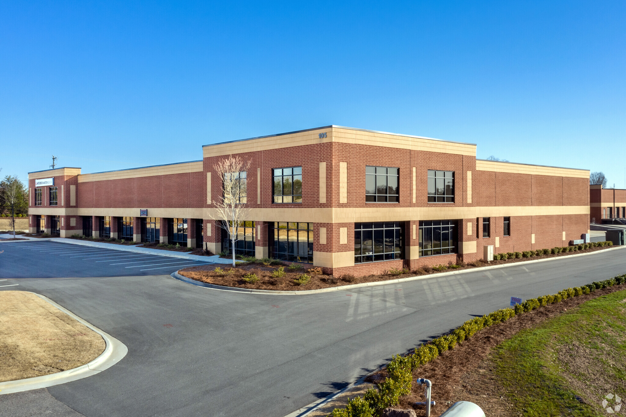 105 Corporate Center Dr, Mooresville, NC for sale Building Photo- Image 1 of 1