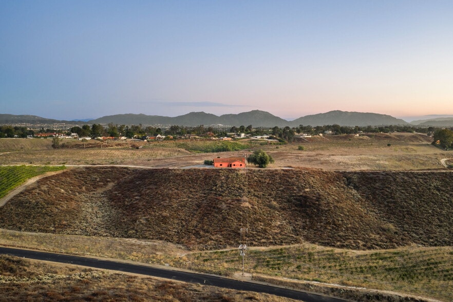 Calle Contento, Temecula, CA for sale - Building Photo - Image 2 of 13
