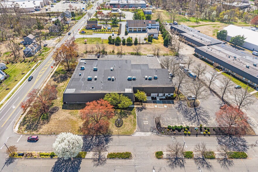 1835 Underwood Blvd, Delran, NJ for lease - Building Photo - Image 1 of 6