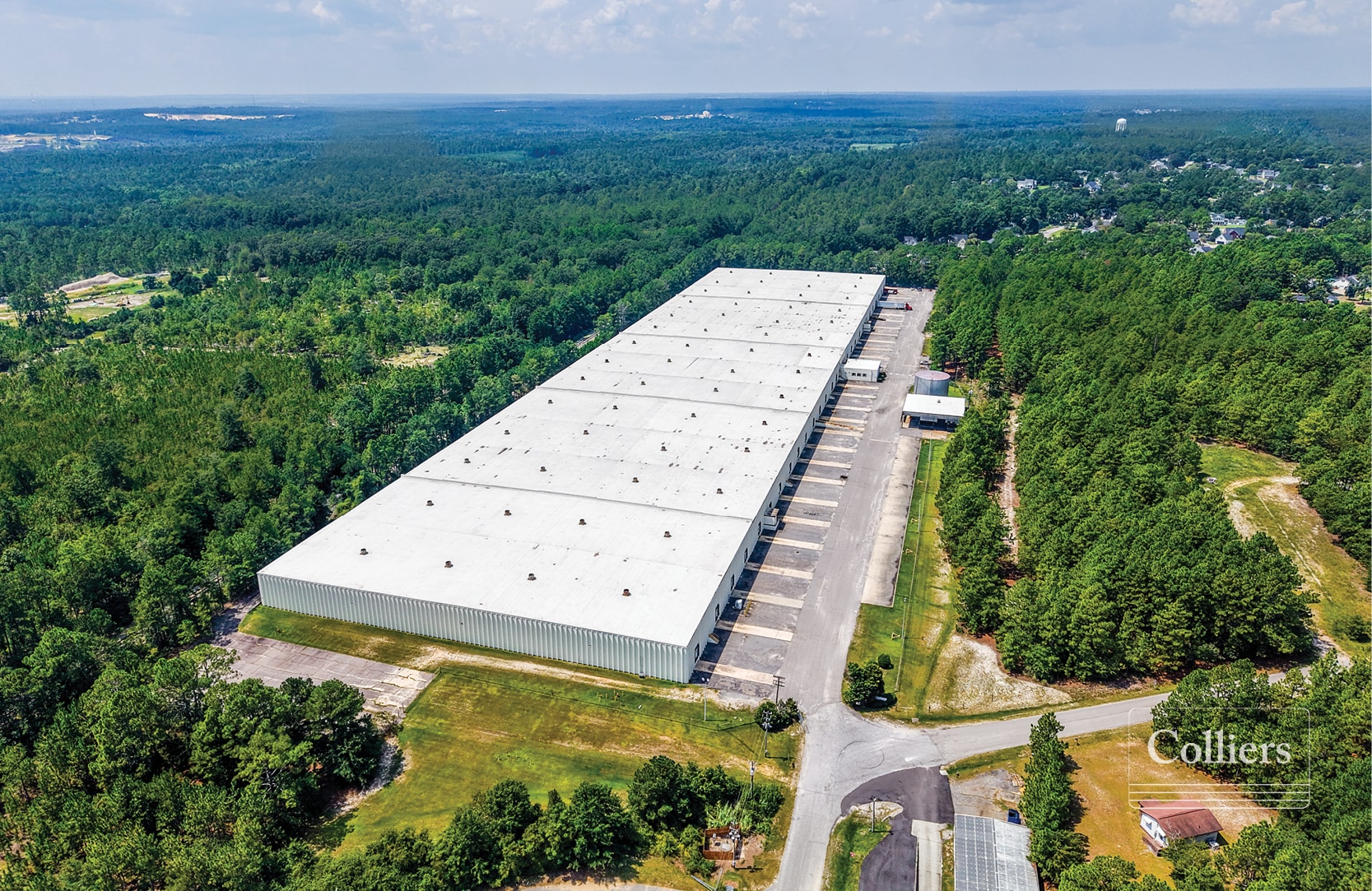 235 Standard Warehouse Rd, Lugoff, SC for lease Building Photo- Image 1 of 9