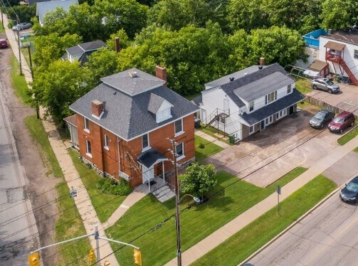 672-680 Mackay St, Pembroke, ON for sale Primary Photo- Image 1 of 1