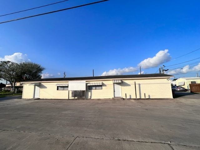 4761 Boca Chica Blvd, Brownsville, TX à vendre - Photo du bâtiment - Image 1 de 1