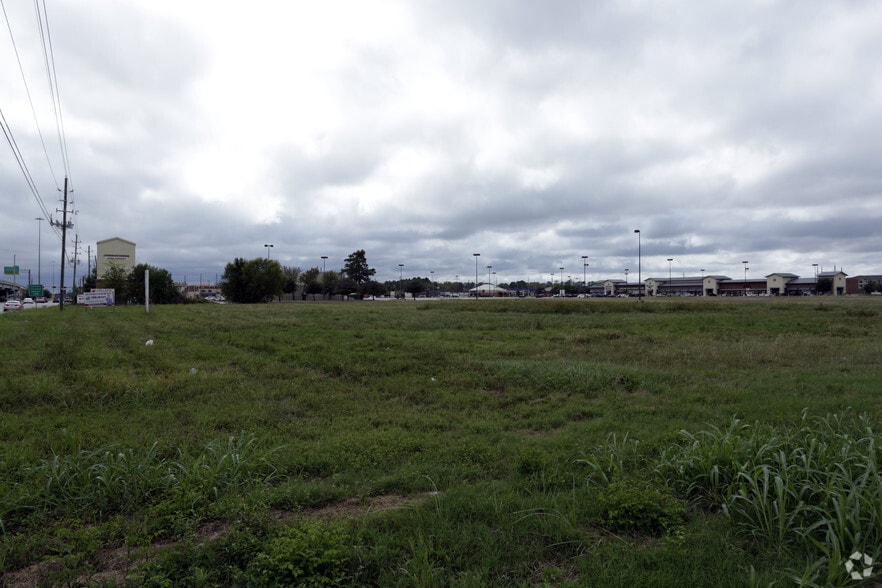 I-45 & Spring Cypress Rd, Spring, TX for lease - Primary Photo - Image 1 of 2