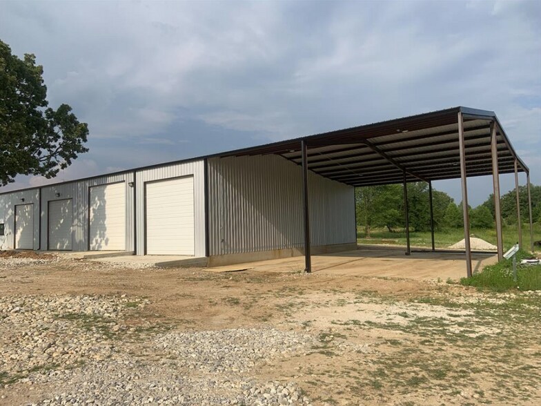 4400 NE Lincoln Rd, Idabel, OK à vendre - Photo du bâtiment - Image 3 de 31