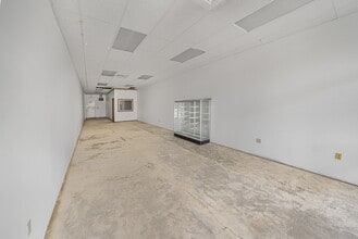 61101-61125 Airport Rd, Slidell, LA for lease Interior Photo- Image 1 of 10