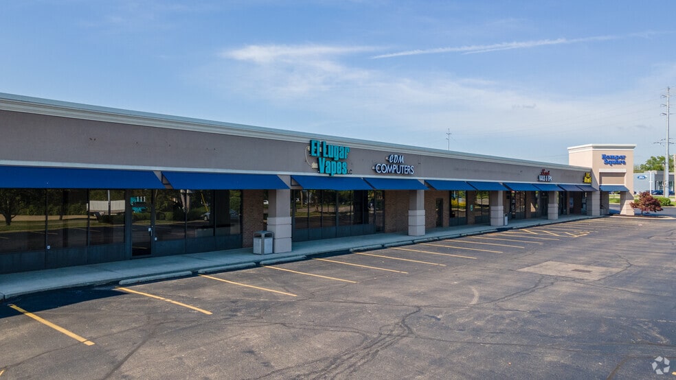 107-139 W Kemper Rd, Cincinnati, OH for lease - Building Photo - Image 2 of 4