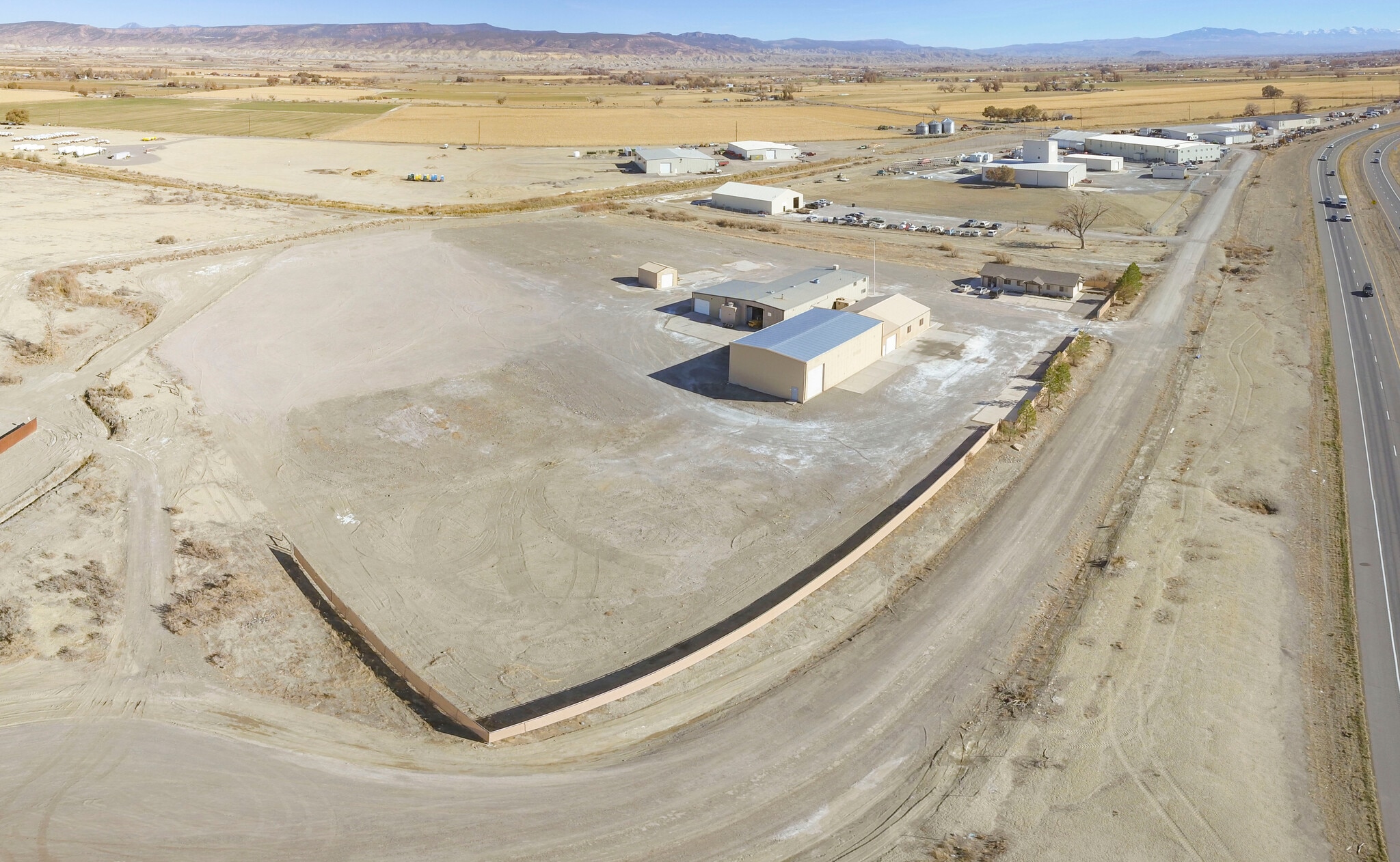 320 Industrial Ave, Olathe, CO for sale Primary Photo- Image 1 of 26