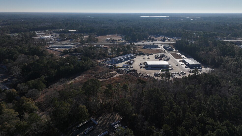 4758 US Highway 301 S, Hope Mills, NC à louer - Photo du bâtiment - Image 2 de 11