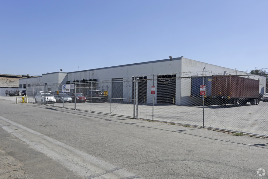 15934 S Figueroa St, Gardena, CA for lease - Primary Photo - Image 1 of 10