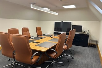 The Square, Lightwater à louer Photo intérieure- Image 2 de 5