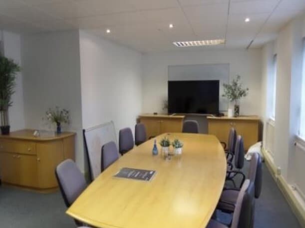 32-34 Freemans Way, Harrogate for lease Interior Photo- Image 1 of 2