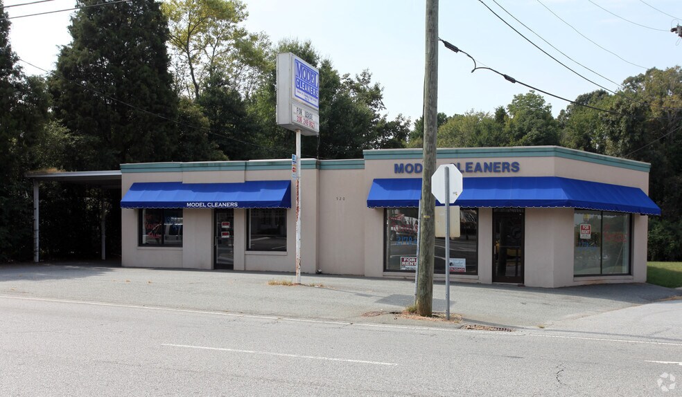 520 Salem St, Lexington, NC à vendre - Photo du bâtiment - Image 2 de 6