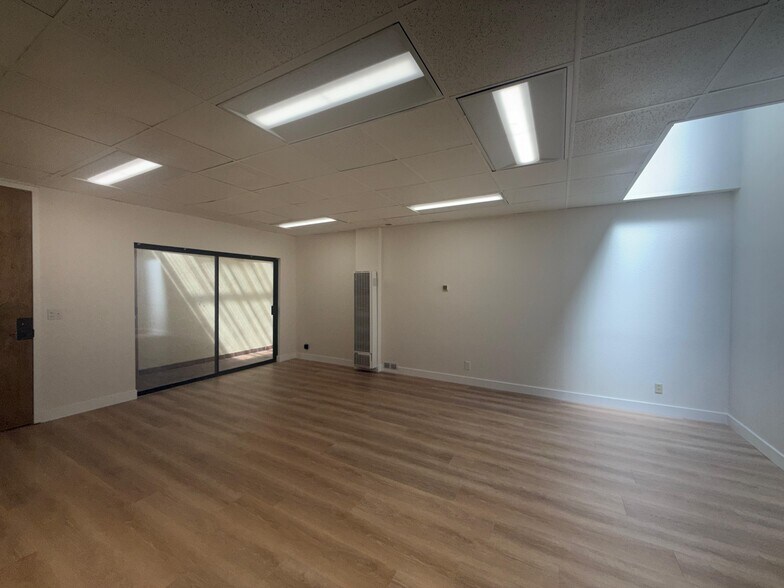 2578 Noriega St, San Francisco, CA à louer - Photo du bâtiment - Image 3 de 25