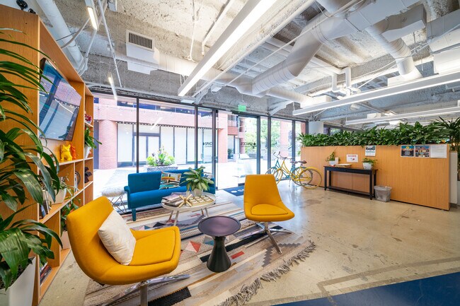 Plus de détails pour 1160 Battery St, San Francisco, CA - Coworking à louer