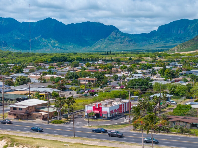 87-1978 Farrington Hwy, Waianae, HI for lease - Building Photo - Image 2 of 6