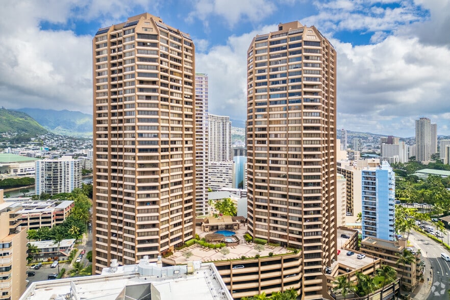 1778 Ala Moana Blvd, Honolulu, HI for sale - Building Photo - Image 2 of 8