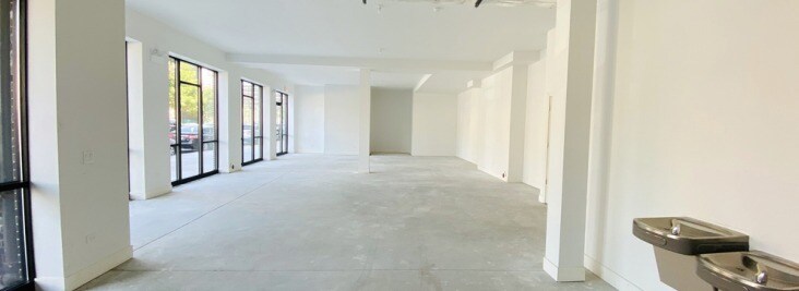 1318 N Western Ave, Chicago, IL à louer - Photo intérieure - Image 3 de 4