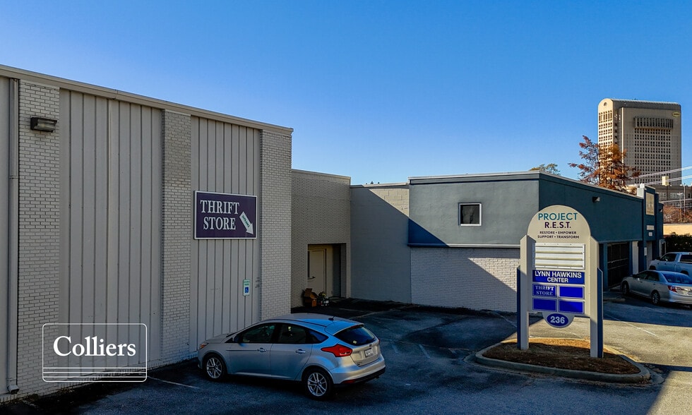 234-236 Union St, Spartanburg, SC à vendre - Photo du bâtiment - Image 3 de 13