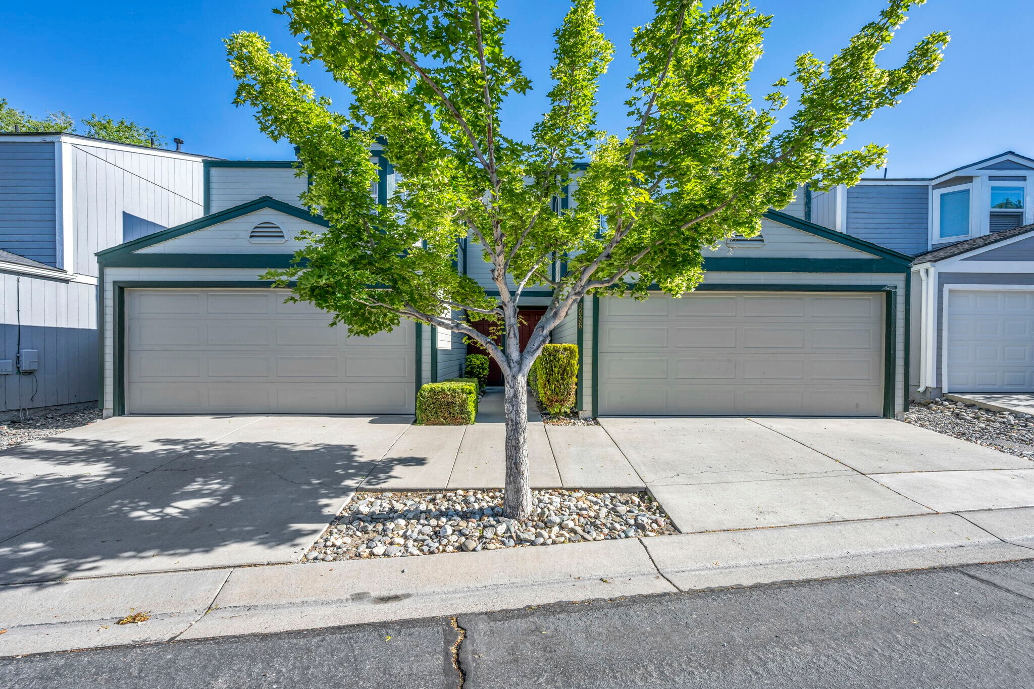 3936 Village Dr, Carson City, NV à vendre Photo du bâtiment- Image 1 de 40